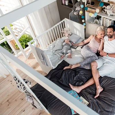 Contemporary cot bed from vox