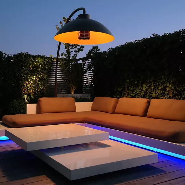 Dome garden heater in black from heatsail