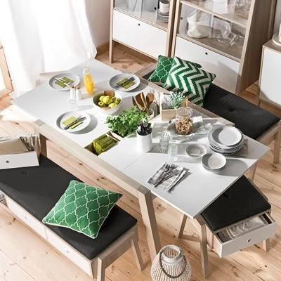 Extending dining table white