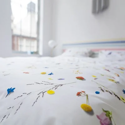 Flower petal duvet cover set