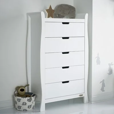 Nursery storage unit in white with 5 drawers