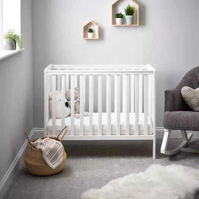 Obaby white bantam space saver cot