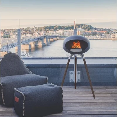 Outdoor fireplace with bio ethanol fuel