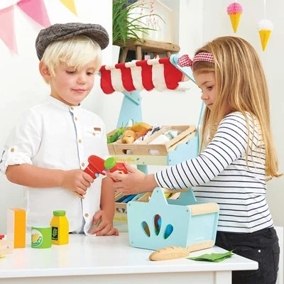 Play food and shopping basket toy set