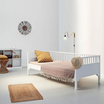 Seaside white day bed with slatted design from oliver