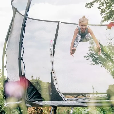 Secure trampoline for kids