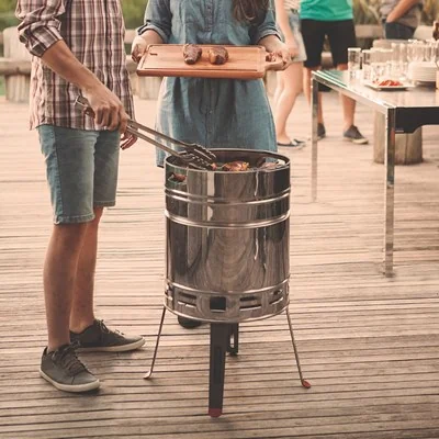 Stylish stainless steel grill for BBQ