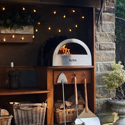 Very black wood fired pizza oven