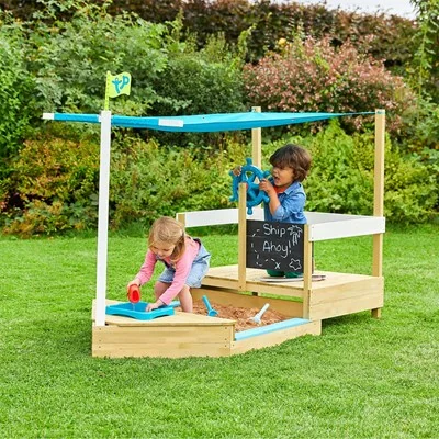 Wooden extendable sandpit from TP toys