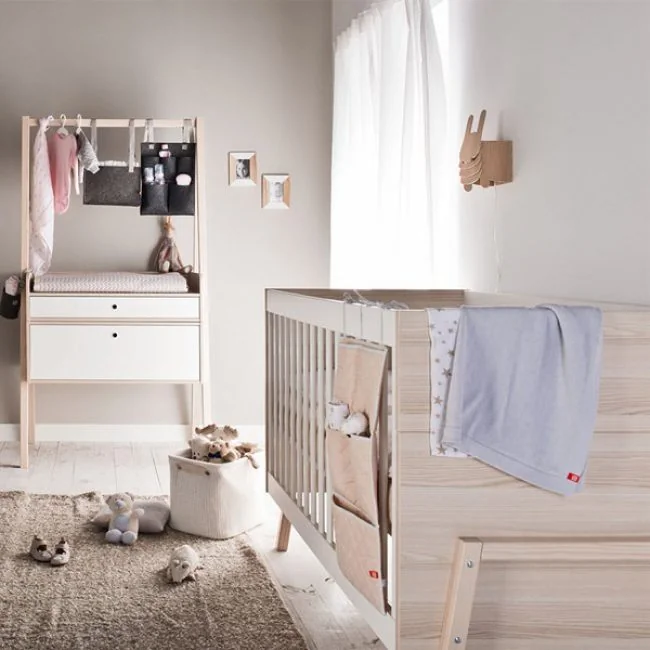 Baby-Cot-Bed-Spot-Vox