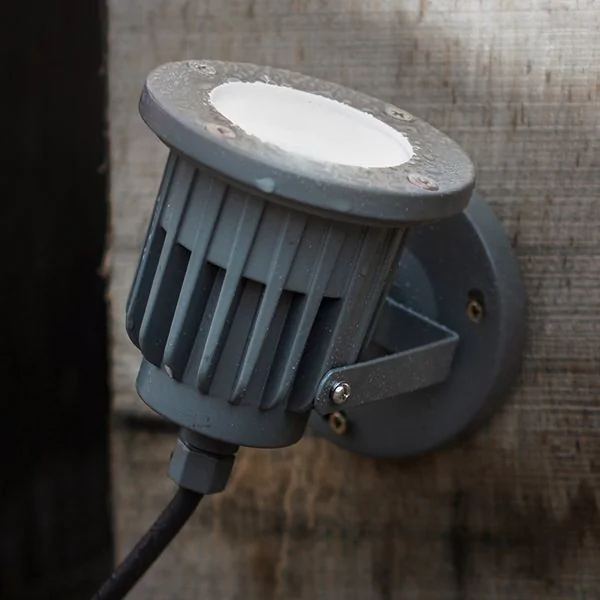 Outside-Garden-Spot-Lights