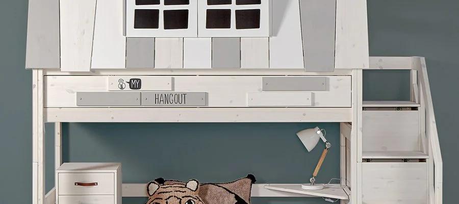 Semi-High-Hangout-Kids-Bed-with-Step-Ladder
