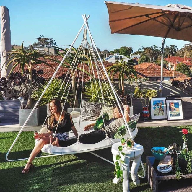 TiiPii-Hammock-with-Modern-White-Stand