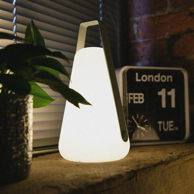 USB-Charged-Lamp