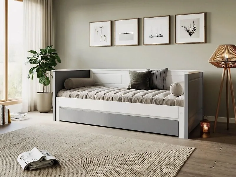 Noomi Erika Solid Wood Guest Bed