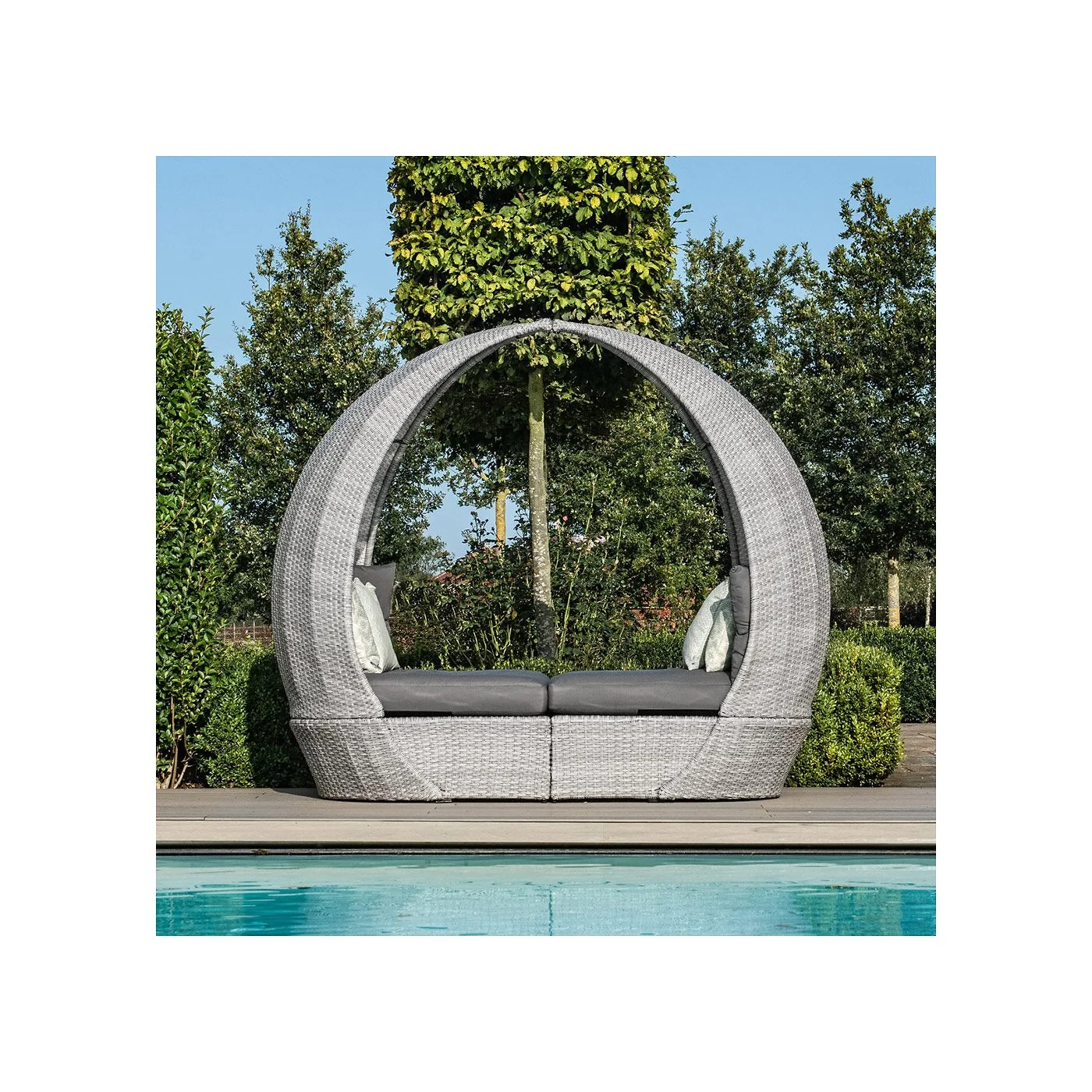 Maze Rattan Ascot Day Bed