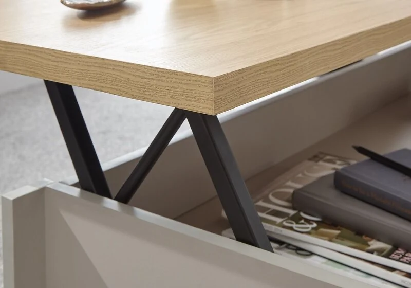 Lift top coffee table with storage compartment