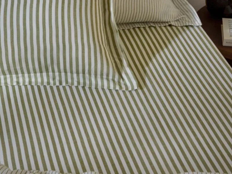 Yard Hebden striped fitted bed sheet in 100% cotton