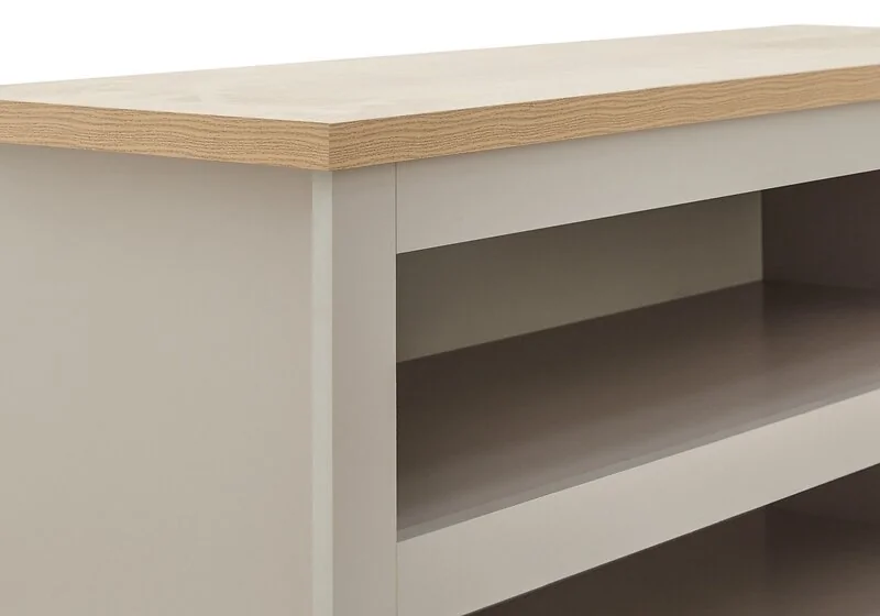 Country style shoe storage bench