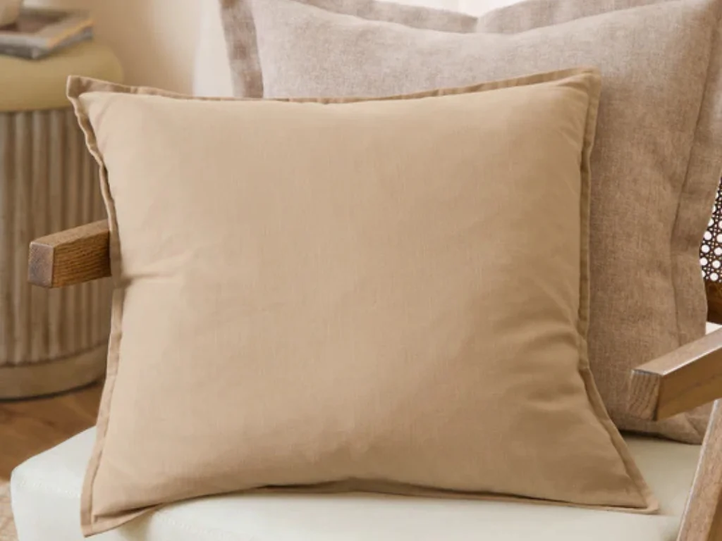 Yard Slub Cotton Polyester Filled Cushion 50 x 50cm