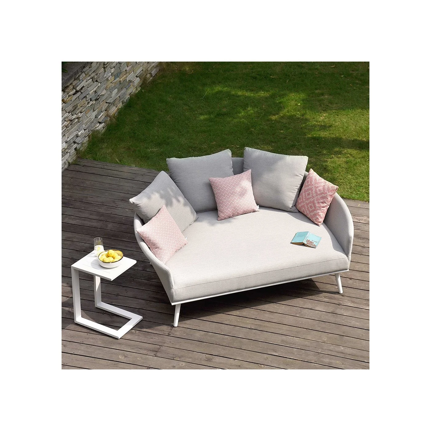 Maze Rattan Ark Daybed