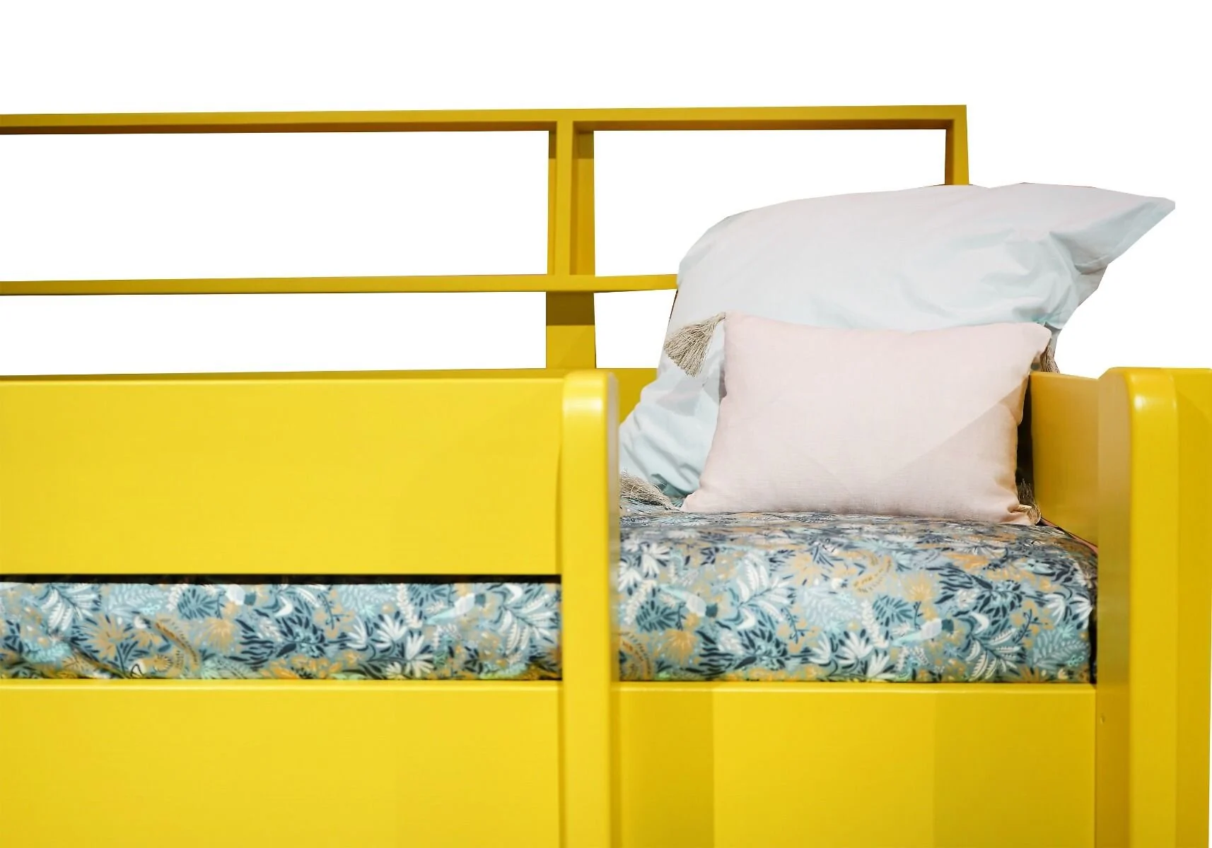 Mathy by Bols Dominique 186 Highsleeper with Stephane Single Bed