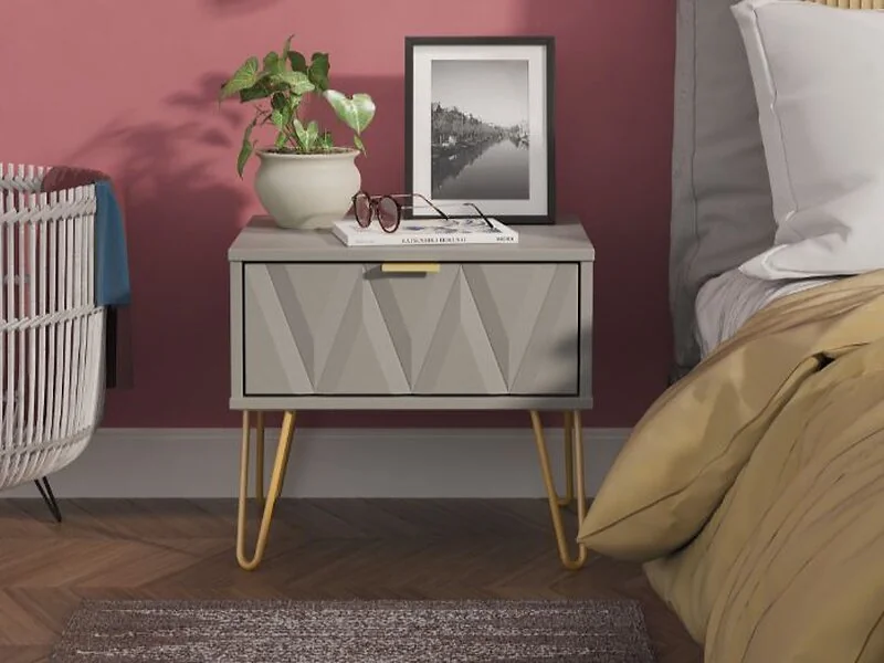 Welcome Furniture Diamond 1 Drawer Bedside Table