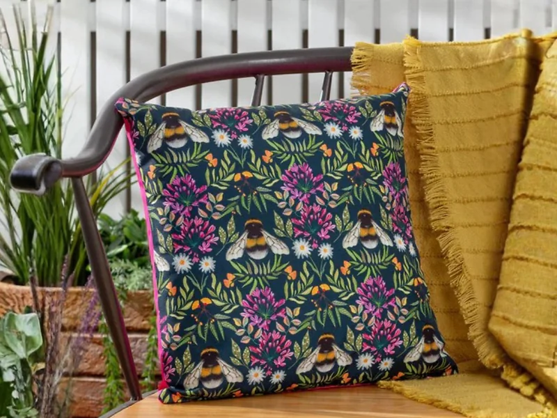 Wylder House of Bloom Zinnia Bee Outdoor Cushion – view 2
