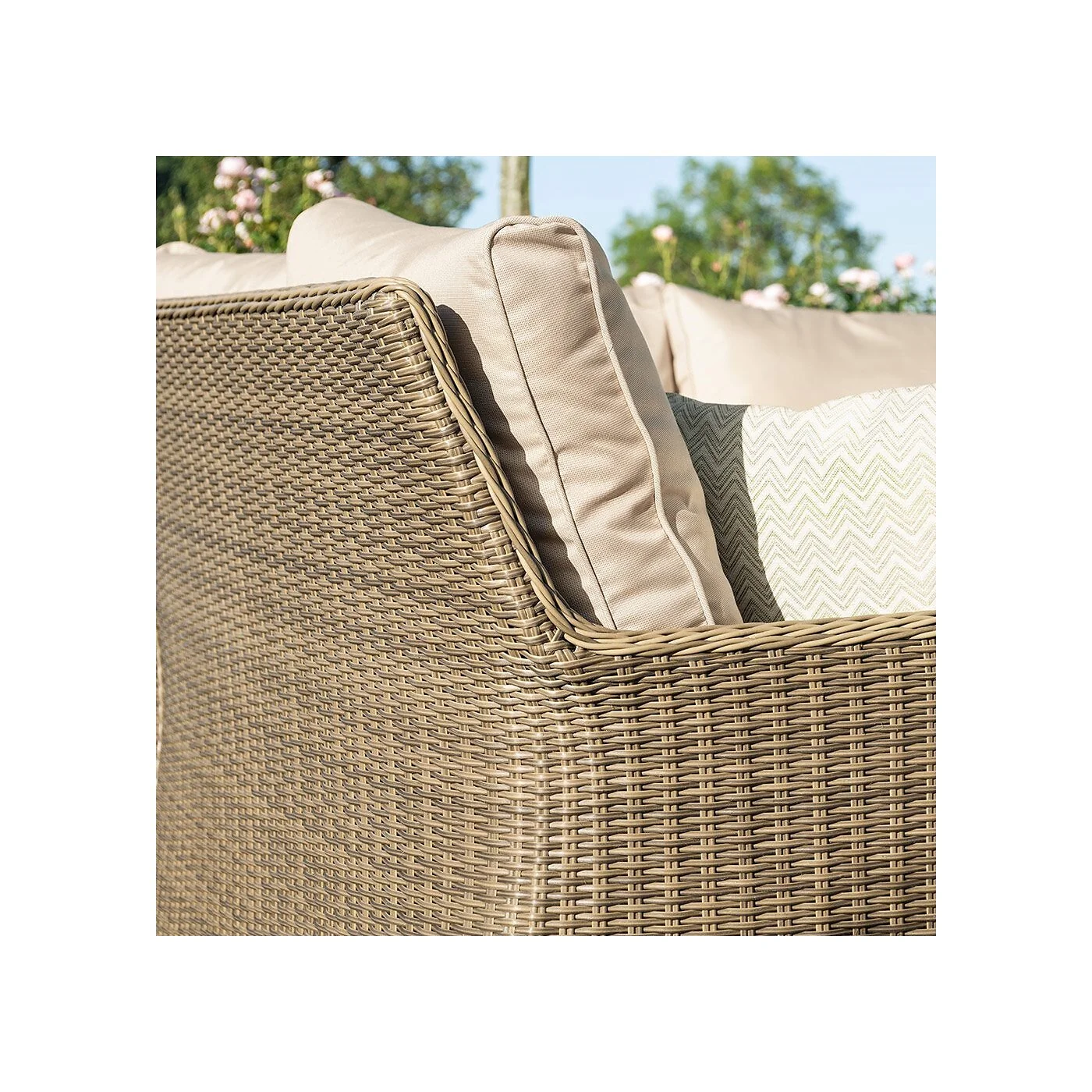Maze Rattan Winchester Royal U-Shaped Sofa Set with Fire Pit image 5