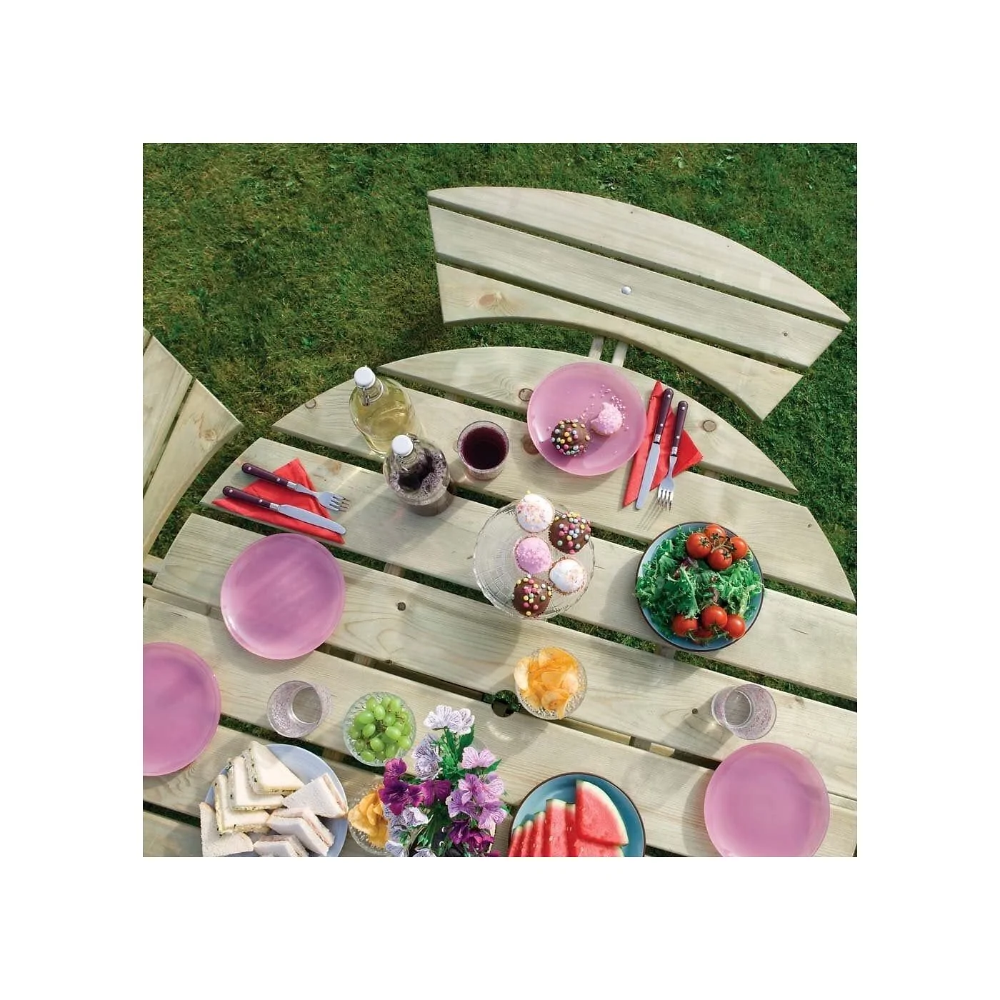 Rowlinson Round Picnic Table image 3